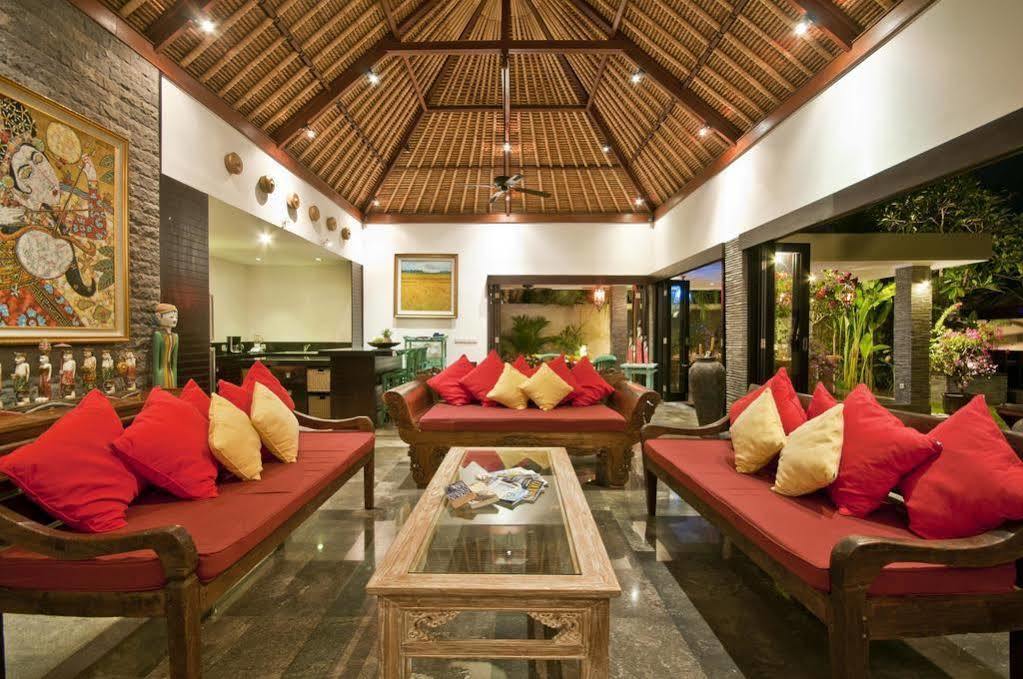 Villa Mahkota Seminyak Eksteriør billede